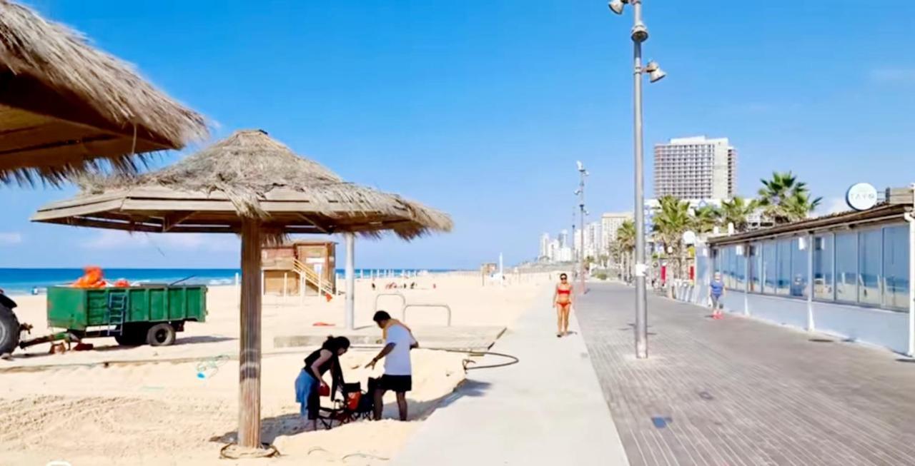 Beachfront Studio Apartment Bat Yam 412 Exterior foto