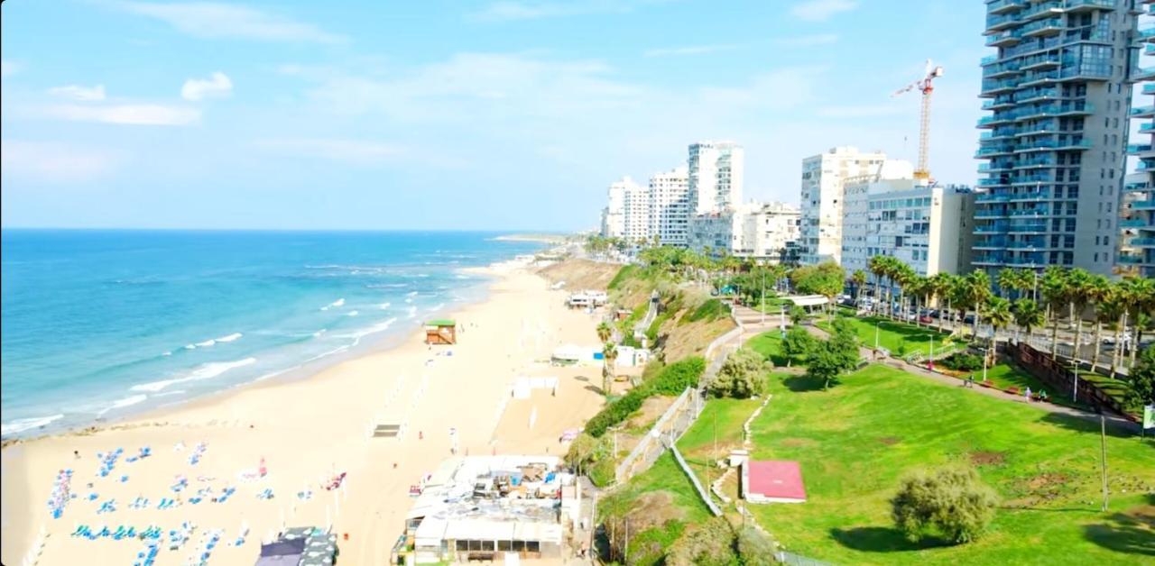 Beachfront Studio Apartment Bat Yam 412 Exterior foto